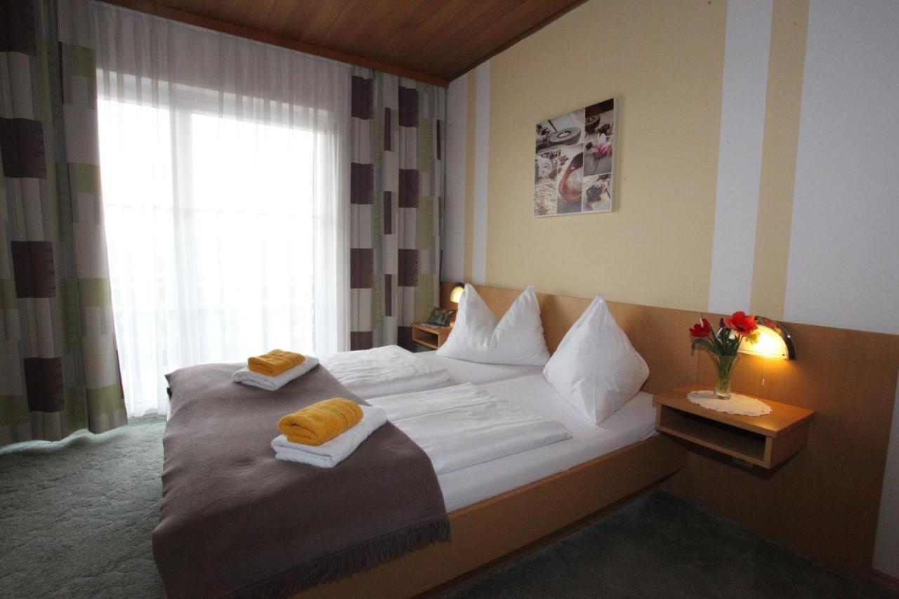 Hotel & Fruehstueckspension Raabtal Feldbach  Exterior photo