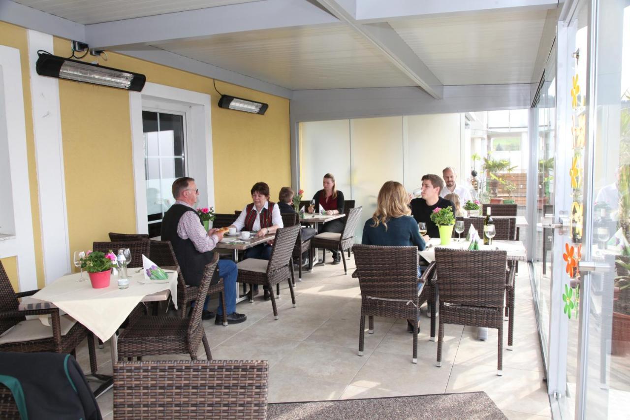 Hotel & Fruehstueckspension Raabtal Feldbach  Exterior photo